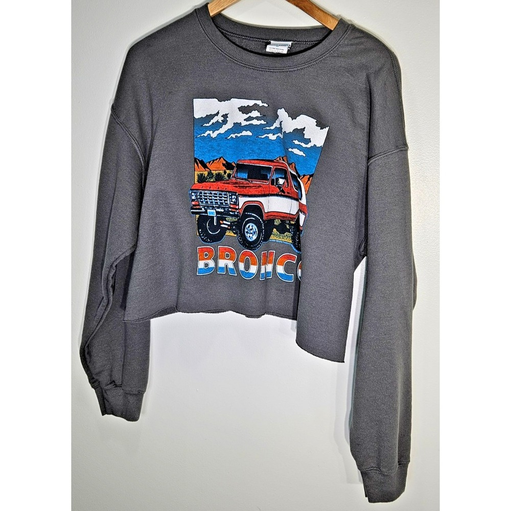Junk Food Tees Bronco Cropped Pullover Sweatshirt Women's Size Medium